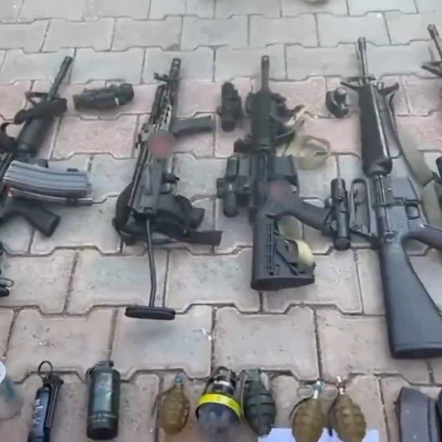 El bombası ve silahlarla yakalanan 2 şüpheli tutuklandı