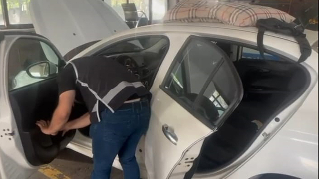 Van'da otomobilde sahte döviz ele geçirildi