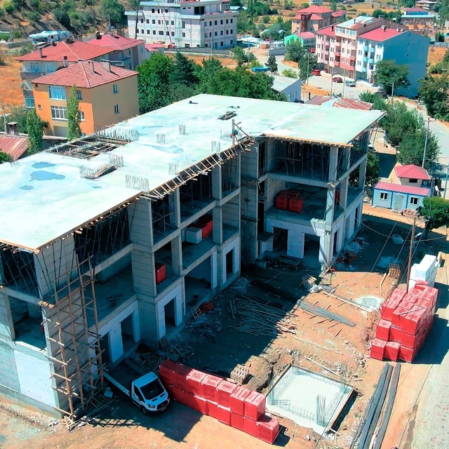 Çamoluk'ta yeni hükumet konağı inşası sürüyor