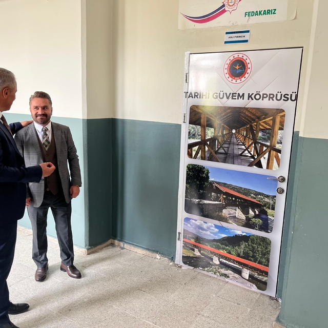 Çerkeş'in tarihi ve turistik mekanları okul kapılarında gelecek nesillere a...