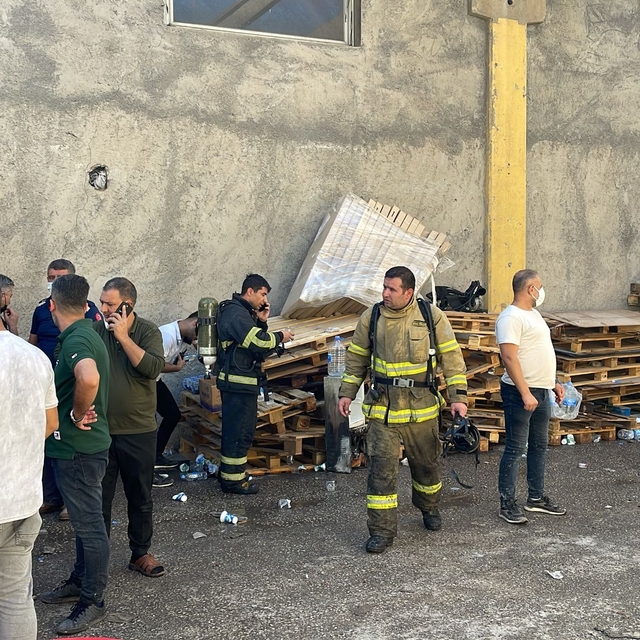 Mardin'de depoda çıkan yangın söndürüldü