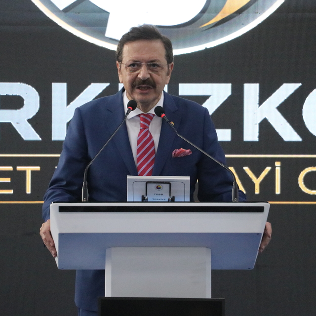 TOBB Başkanı Hisarcıklıoğlu Tekirdağ'da okul açılışı yaptı, sanayi fuarını...