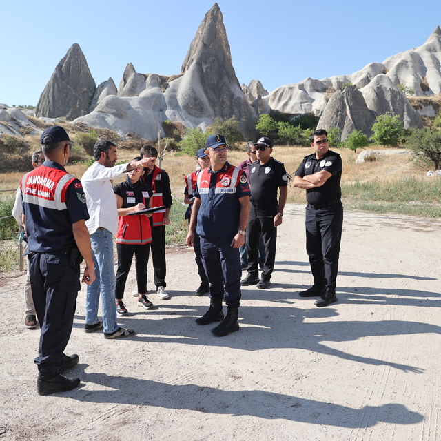 Kapadokya Alan Başkanlığı bölgedeki at çiftliklerini denetledi