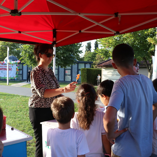 Sakarya'da yetimler için "Okula Merhaba" şenliği düzenlendi