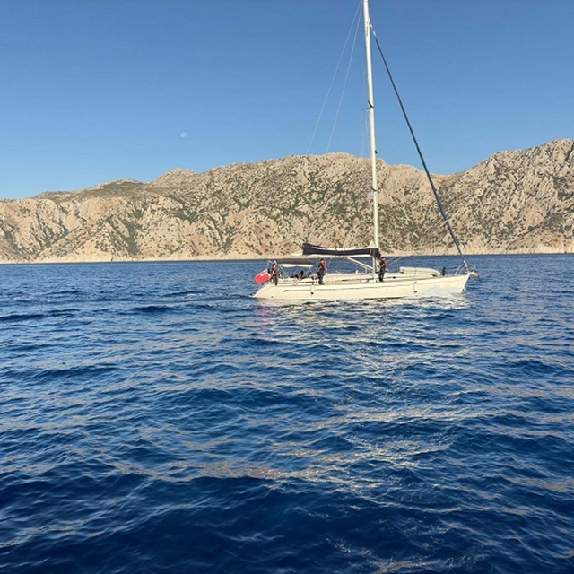 Marmaris'te 80 kaçak göçmen yakalandı