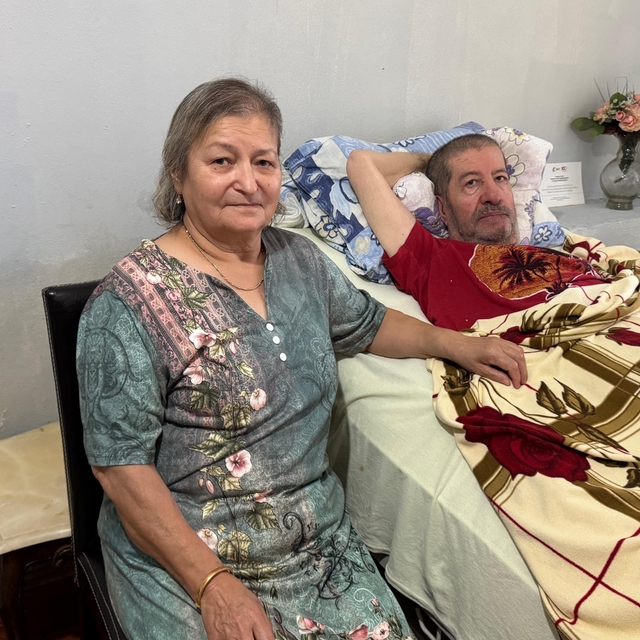 Kıbrıs gazisinin yaşam mücadelesindeki en büyük destekçisi eşi