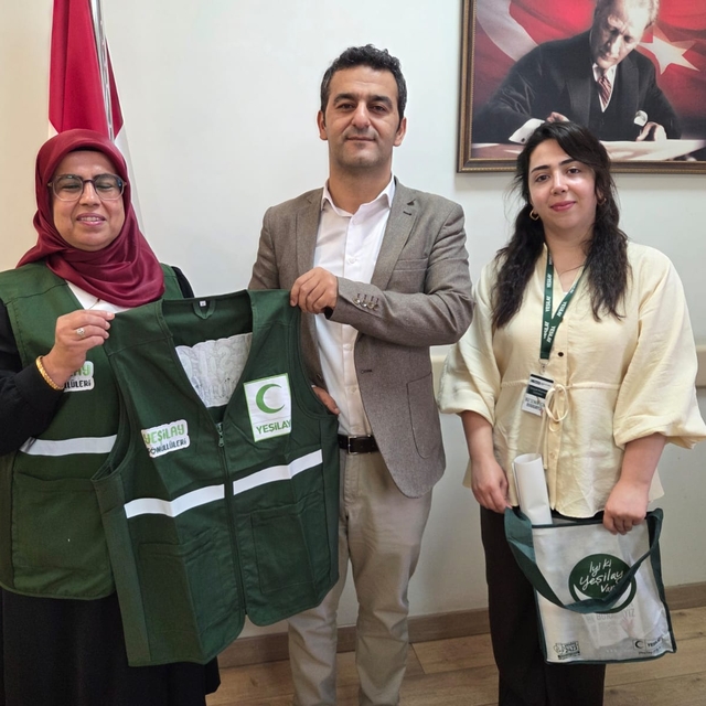 Yeşilay Mardin Şubesi çeşitli ziyaretlerde bulundu
