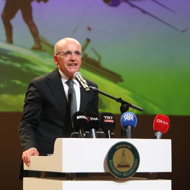 Mehmet Şimşek: Karşımıza çıkacak tehditlere karşı en etkili silah eğitimdir