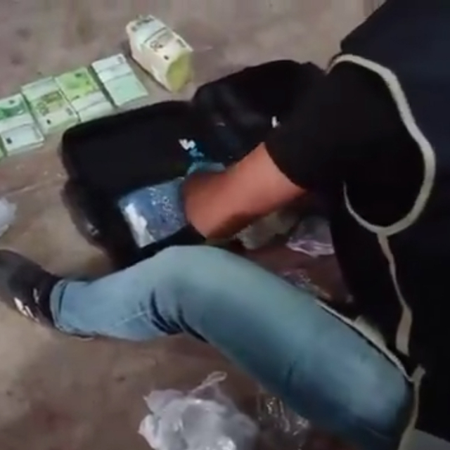 Manavgat Belediyesi'ne yönelik rüşvet soruşturmasında külçe altın, avro ve...