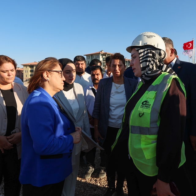 Gaziantep'te 130 bin metrekarelik millet bahçesinin yapımı devam ediyor