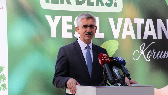 Milli Eğitim Bakan Yardımcısı Yılmaz, Bursa'da "İlk Dersim Yeşil Vatan" programına katıldı: