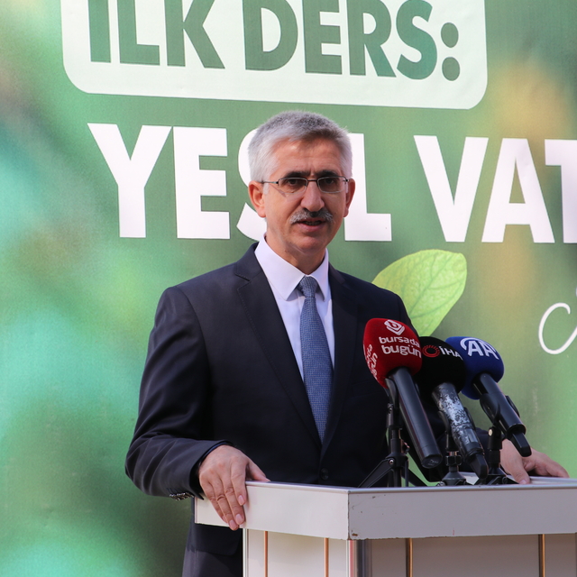 Milli Eğitim Bakan Yardımcısı Yılmaz, Bursa'da "İlk Dersim Yeşil Vatan" pro...