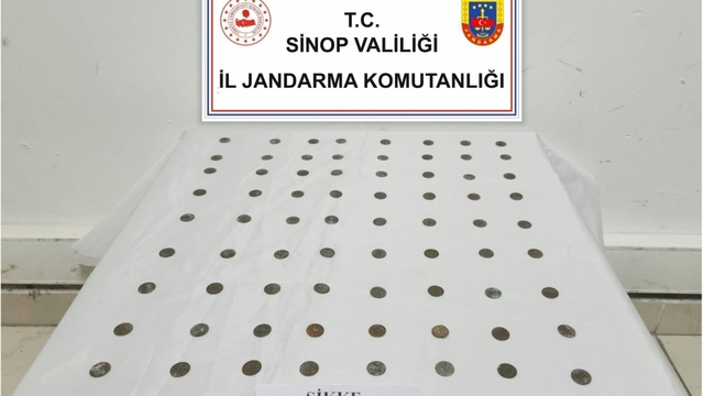 Sinop'ta kaçakçılık operasyonunda 72 sikke ele geçirildi