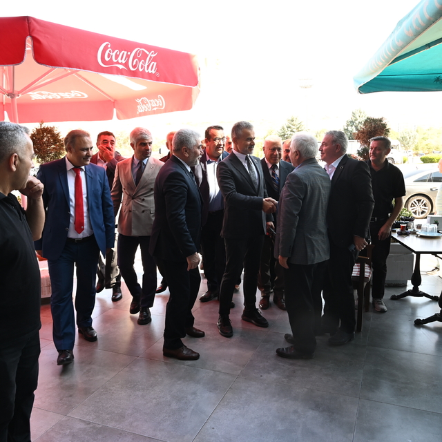 Suat Kılıç: Kürecik ve İncirlik üsleri kapatılmalıdır