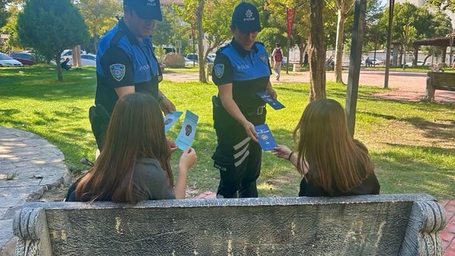 Batman'da vatandaşlar dolandırıcılık ve KADES hakkında bilgilendirildi