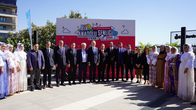 'Bir Anadolu Şenliği' Şırnak'ta başladı