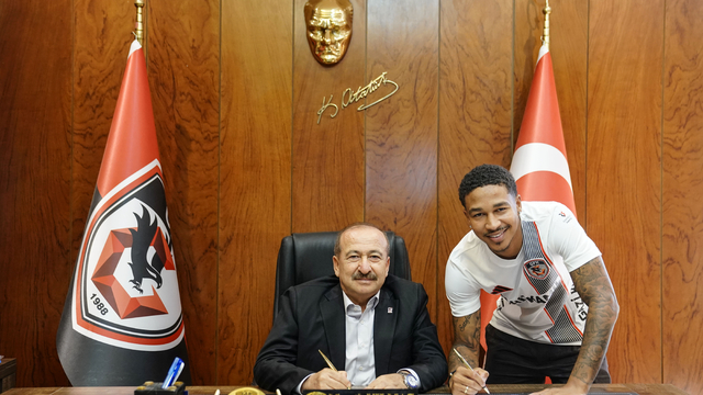 Gaziantep FK, Rob Nizet'i renklerine bağladı