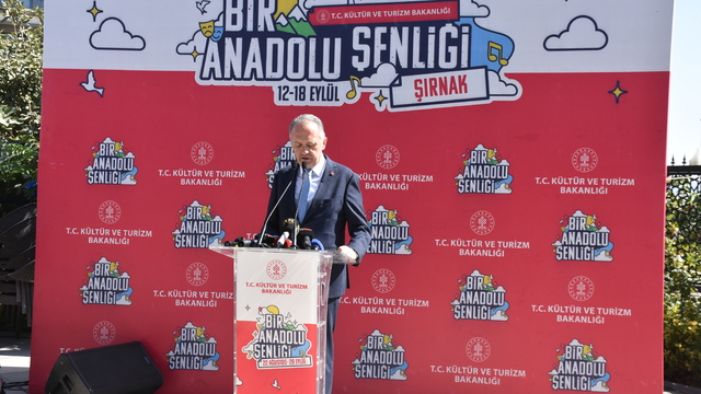 "Bir Anadolu Şenliği" Şırnak'ta başladı