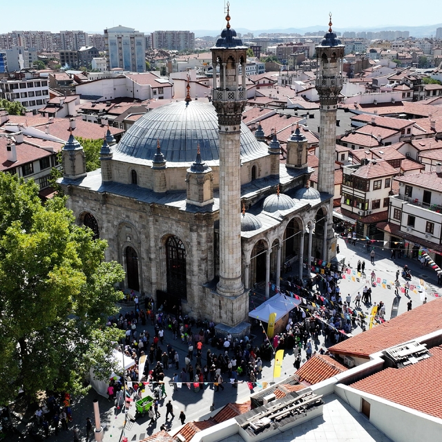 Konya'da 4. Tarihi Bedesten Alışveriş Günleri başladı