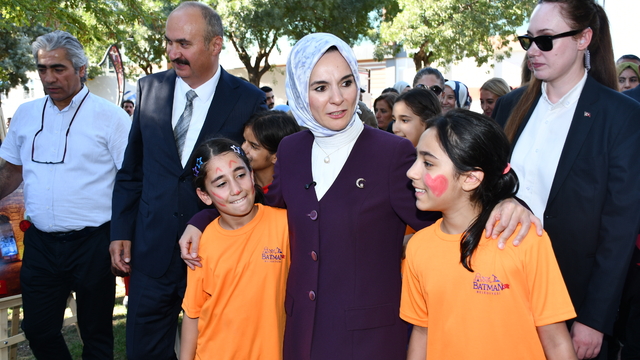 Bakan Göktaş, Batman'da "2025 Aile Yılı Şenliği'nde konuştu: