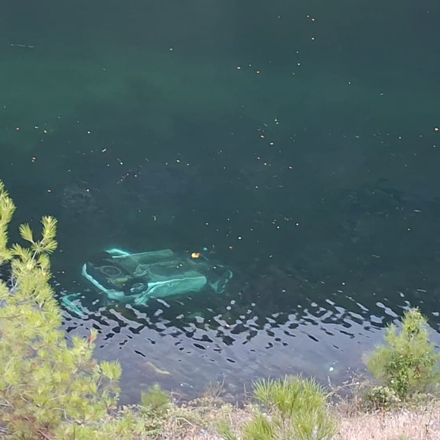 Samsun'da nehre düşen otomobildeki kadın ve çocuğu öldü