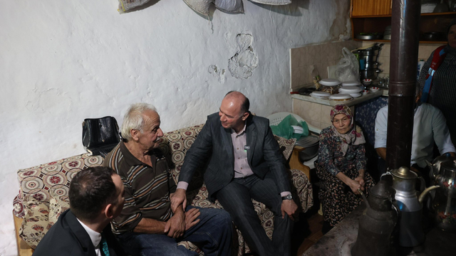Giresun Valisi Serdengeçti'nin ziyaret ettiği şehit ailesine yeni ev yapılacak