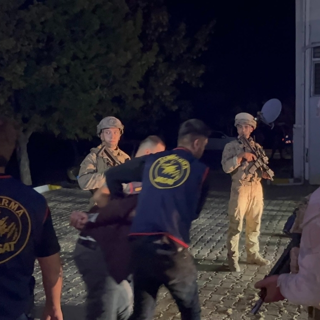 Van'da 1 kişinin öldüğü 'hayvan otlatma' kavgasında 2 tutuklama