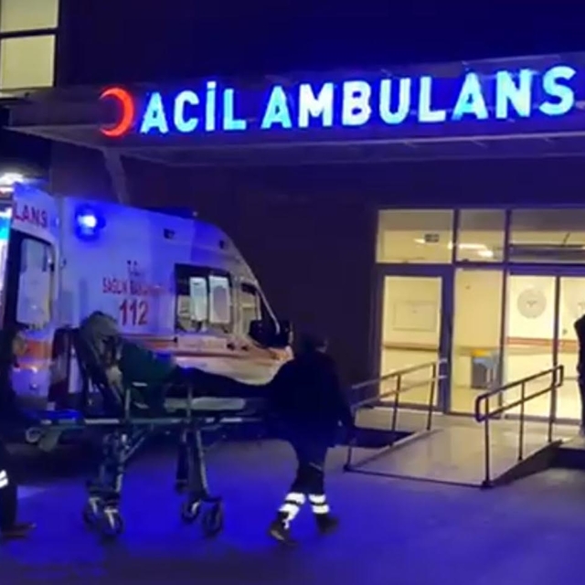 Düğünde tavuk döner ve pilav yiyen 92 kişi hastanelik oldu