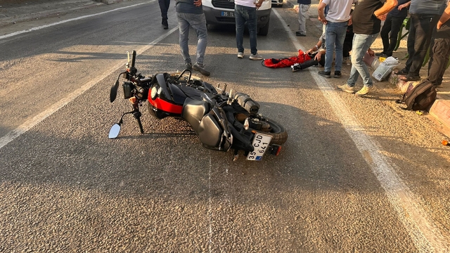 Ödemiş'te iki motosikletin çarpıştığı kazada 2 kişi yaralandı