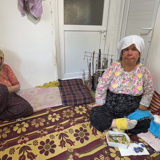 88 yaşında, 30 yıldır kızına hem anne hem de baba