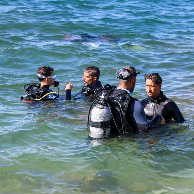 Dalış deneyimi yaşayan çocuklar, Van Gölü'nün derinliklerindeki güzellikler...