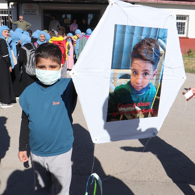 İlik nakli olan Sıraç için uçurtma uçurdular