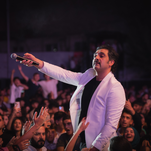 'Bir Anadolu Şenliği'nde Bayhan sahneye çıktı