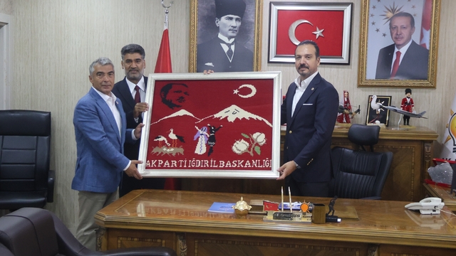 AK Parti Genel Başkan Yardımcısı Zorlu, Iğdır'da "Türkiye Yüzyılı Buluşmaları"nda konuştu: