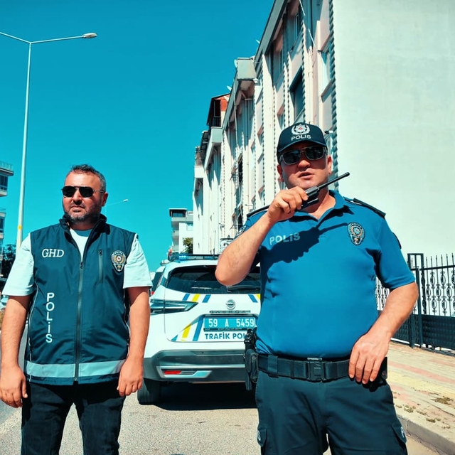 Tekirdağ'da çeşitli suçlardan aranan 10 zanlı yakalandı