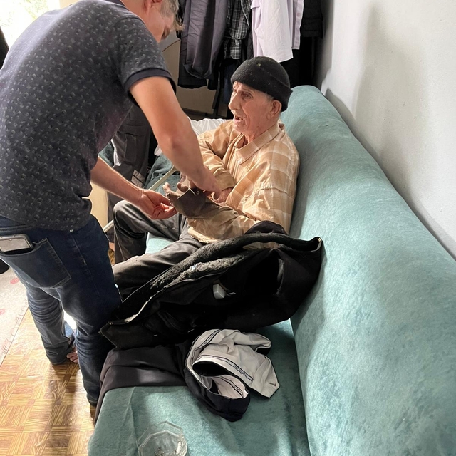 Salıpazarı'nda kendisinden haber alınamayan 84 yaşındaki kişi bulundu