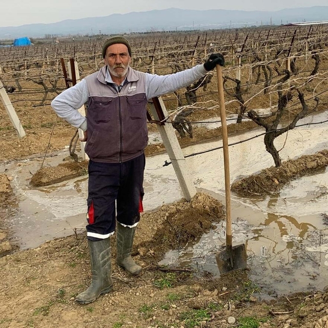 Kamyonetle çarpışan sepetli motosikletin sürücüsü öldü