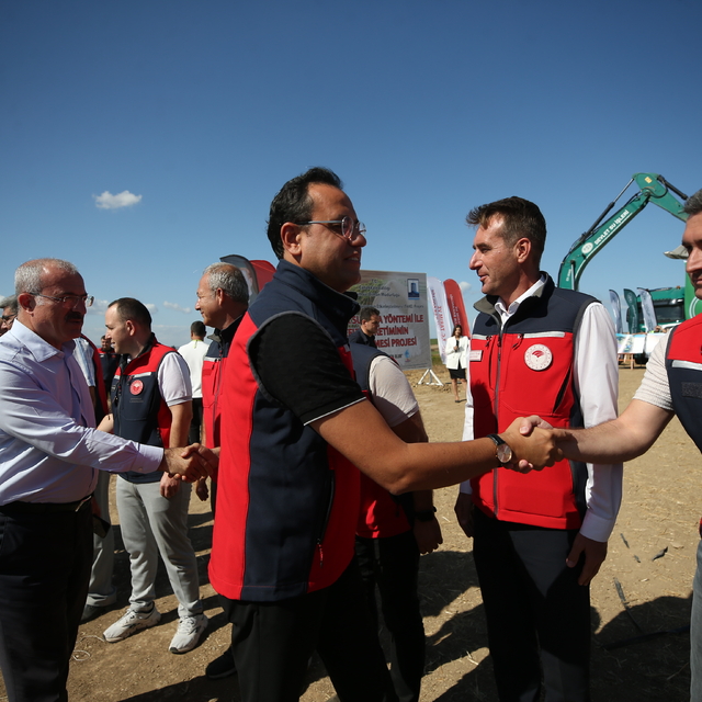 Çanakkale'de "Çeltik Hasadı Tarla Günü" etkinliği düzenlendi