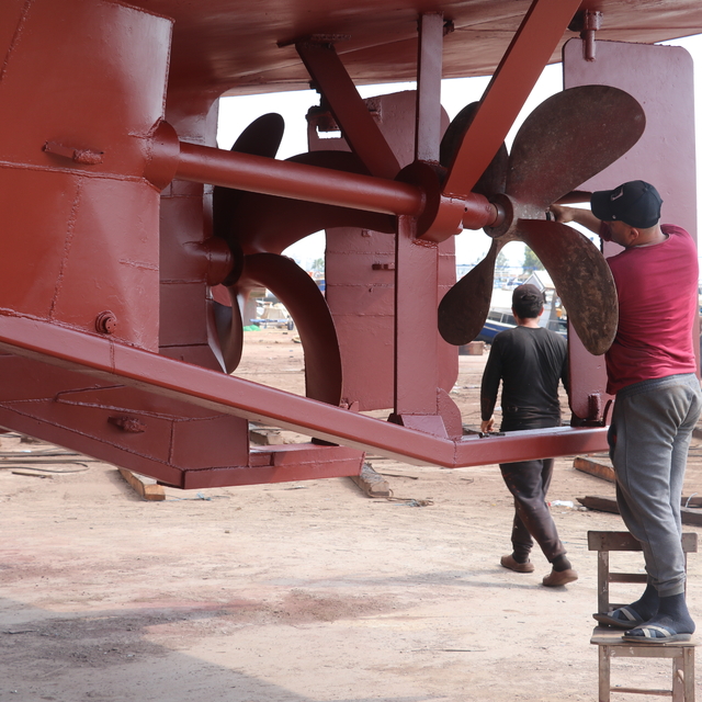 Akdenizli balıkçılar mavi sularla buluşmak için son hazırlıklarını yapıyor