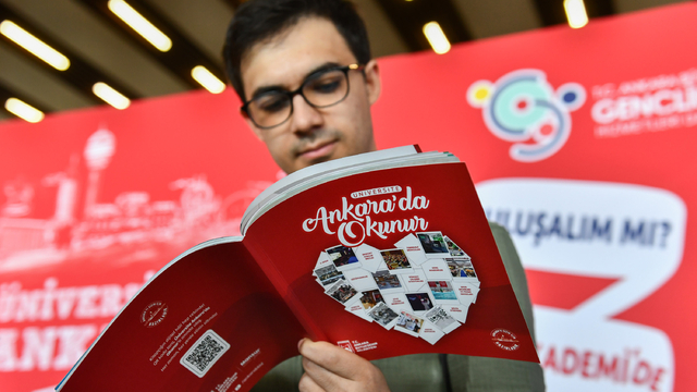 Ankara'ya gelen üniversite öğrencileri için AŞTİ'de Dayanışma Standı kuruldu