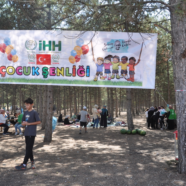 Kütahya'da geleneksel çocuk şenliği yapıldı