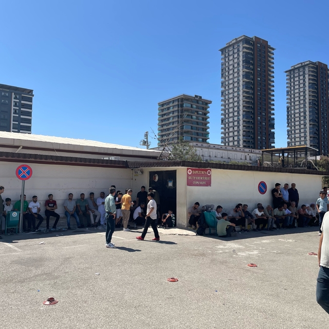 Şanlıurfa'da sulama kanalına devrilen otomobildeki baba ile oğlu öldü