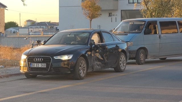 Aksaray'da motosiklet ile otomobil çarpıştı, 1 kişi yaralandı