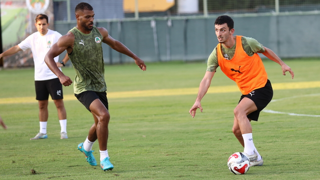 Alanyaspor, Fenerbahçe maçının hazırlıklarına başladı