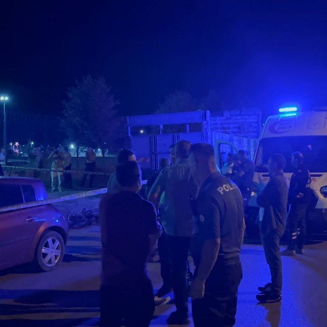 Otomobilin çarptığı bisikletli öldü; sürücüsü kaçtı