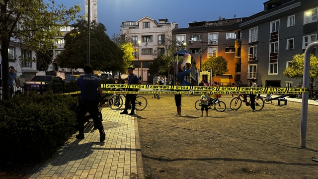 Bursa'da parkta oynayan çocuğa yorgun mermi isabet etti