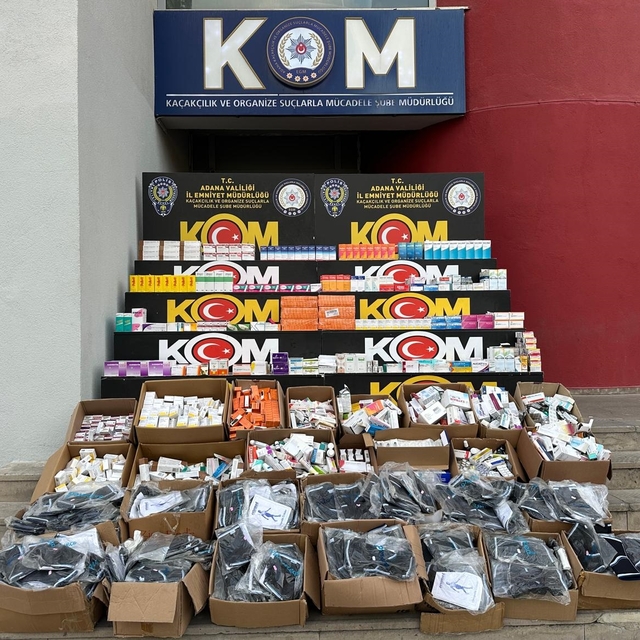 Adana'da 31 bin 98 ilaç ele geçirilen operasyonda 2 zanlı gözaltına alındı
