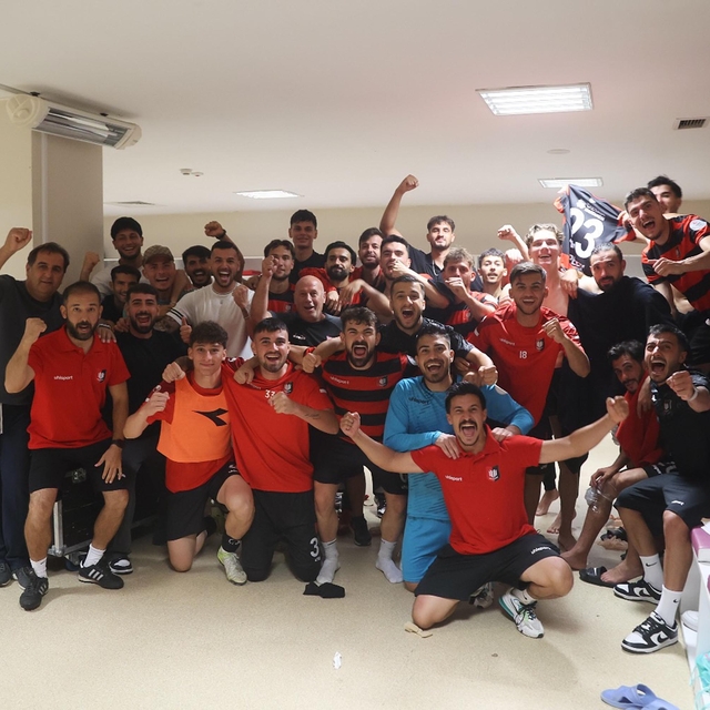 Uşakspor'un zirve keyfi