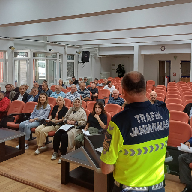 Havza'da jandarmadan trafik eğitim semineri