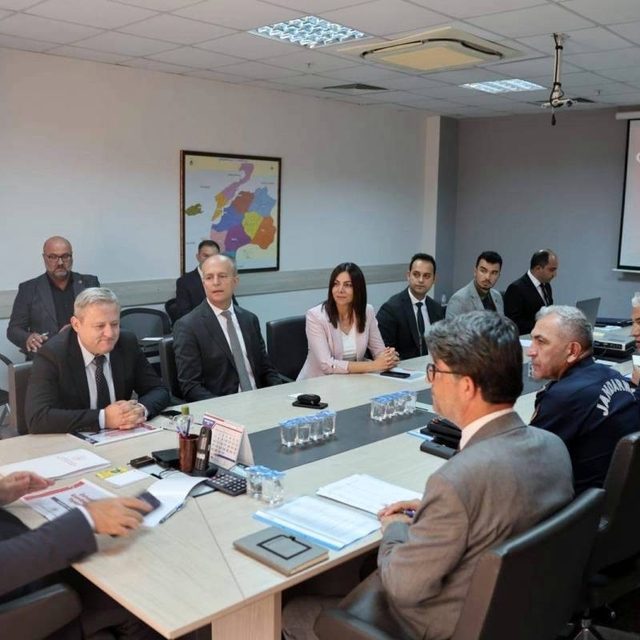 ÇOMÜ'de güvenlik çalışmaları görüşüldü